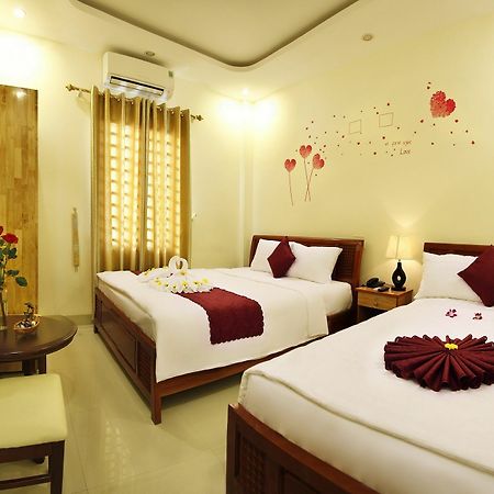 Victori Hotel Danang Exterior photo