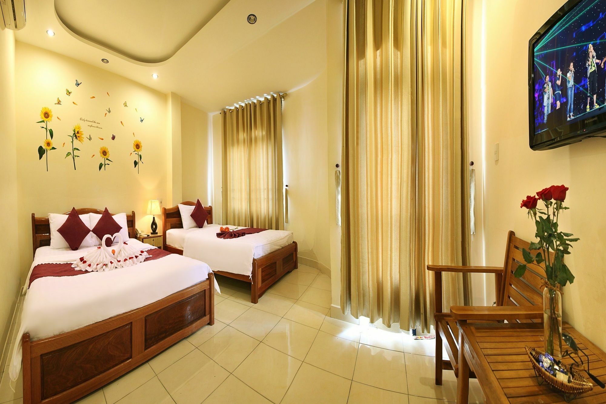 Victori Hotel Danang Exterior photo